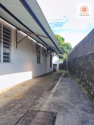 Propriété - 197 m² - 7 pièces