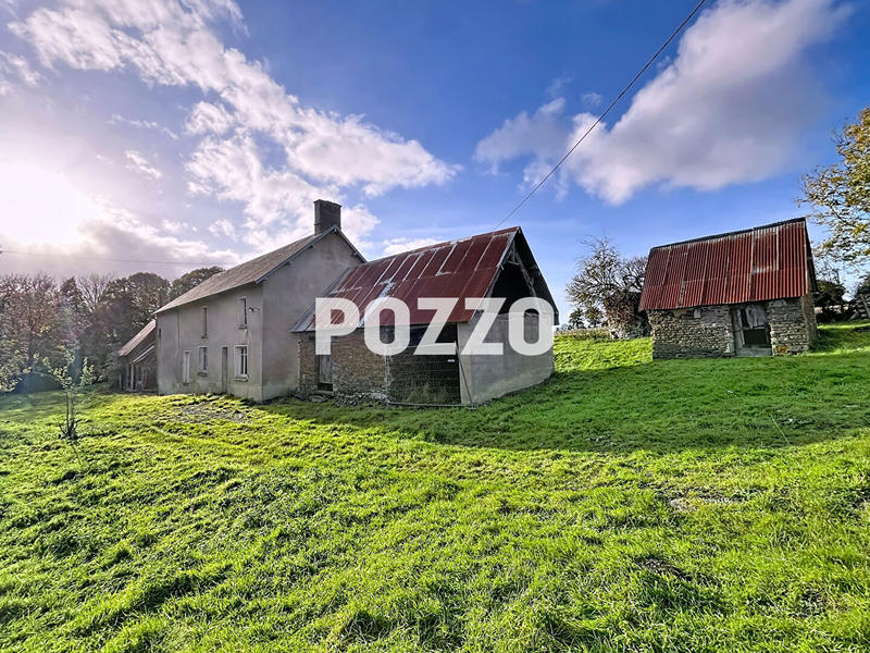 Maison - 90 m² - 5 pièces