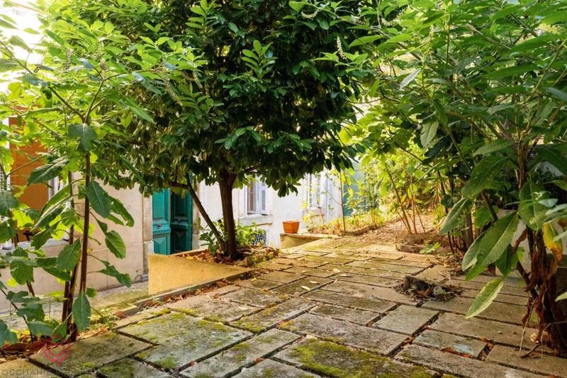 Maison de village - 282 m² - 8 pièces