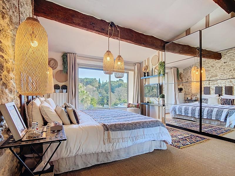 Maison - 160 m² - 5 pièces