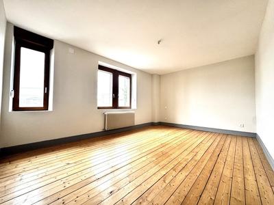 Appartement - 94 m² - 4 pièces