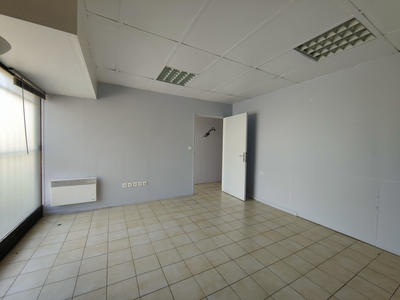 Local commercial - 65 m²