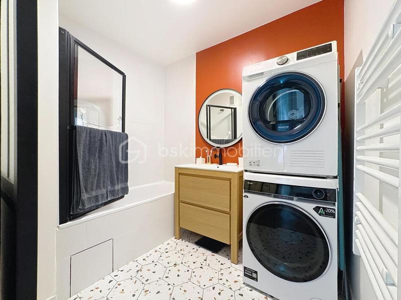 Appartement - 65 m² - 3 pièces