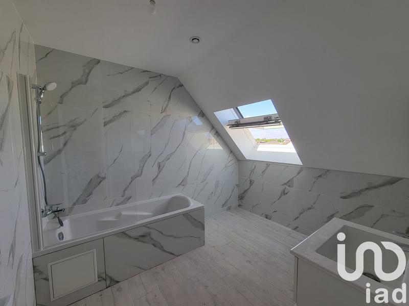 Maison - 122 m² - 6 pièces