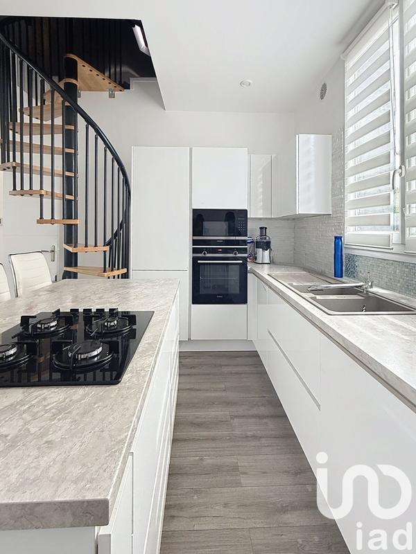 Maison - 70 m² - 4 pièces