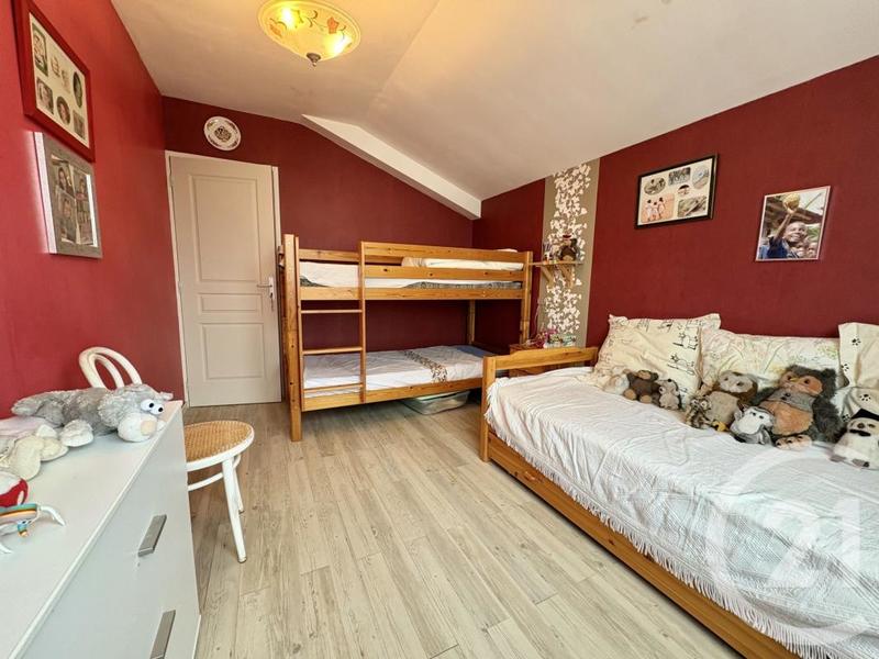 Maison - 165 m² - 6 pièces