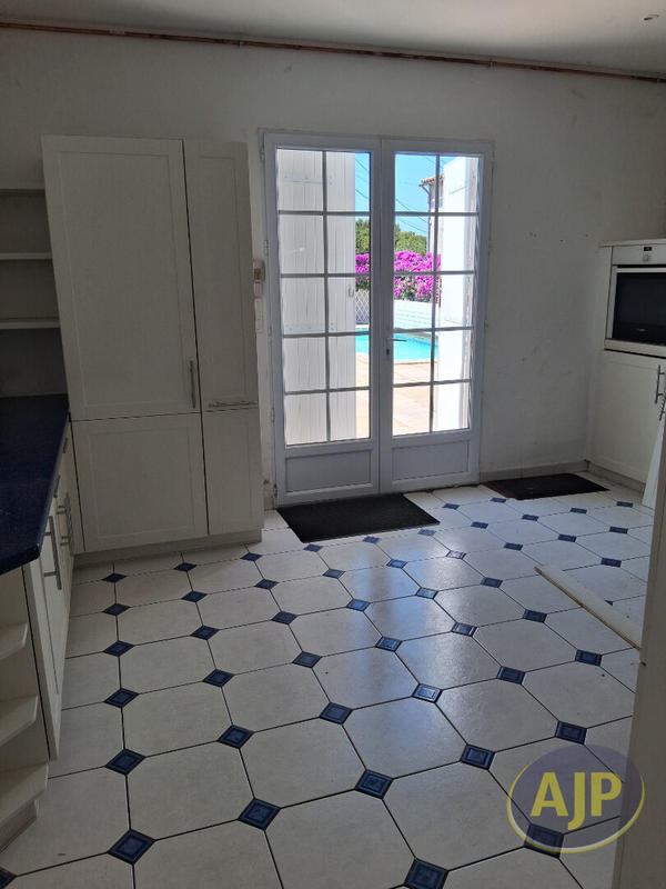 Maison de maîtres - 266 m² - 5 pièces