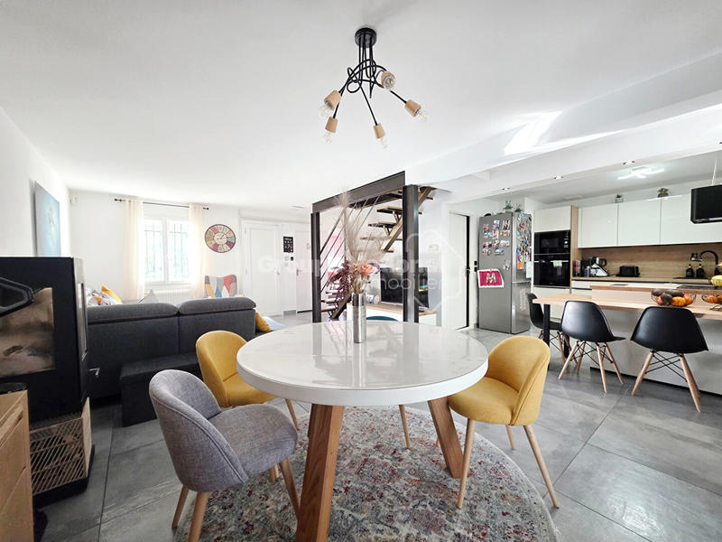 Maison - 128 m² - 5 pièces