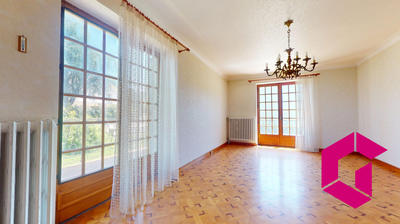 Maison traditionnelle - 135 m² - 6 pièces