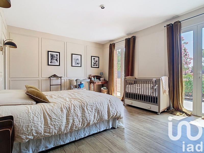 Maison - 280 m² - 7 pièces