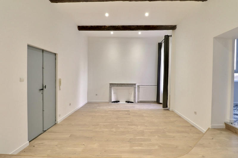 Appartement - 75 m² - 3 pièces