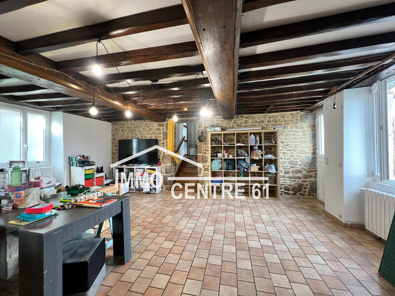 Maison - 113 m² - 6 pièces