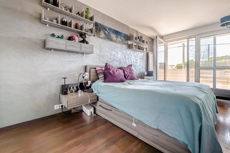 Appartement - 83 m² - 4 pièces