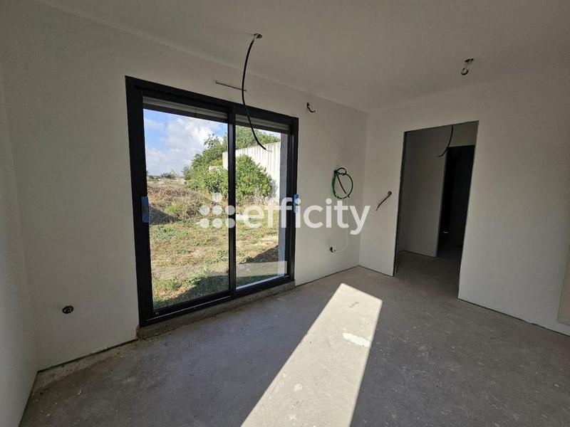 Maison - 170 m² - 5 pièces