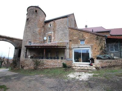 Maison de village - 104 m² - 3 pièces