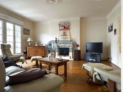 Appartement - 147 m² - 4 pièces