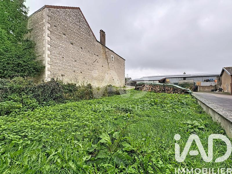 Maison de village - 115 m² - 5 pièces