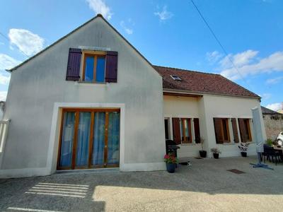 Maison - 122 m² - 3 pièces