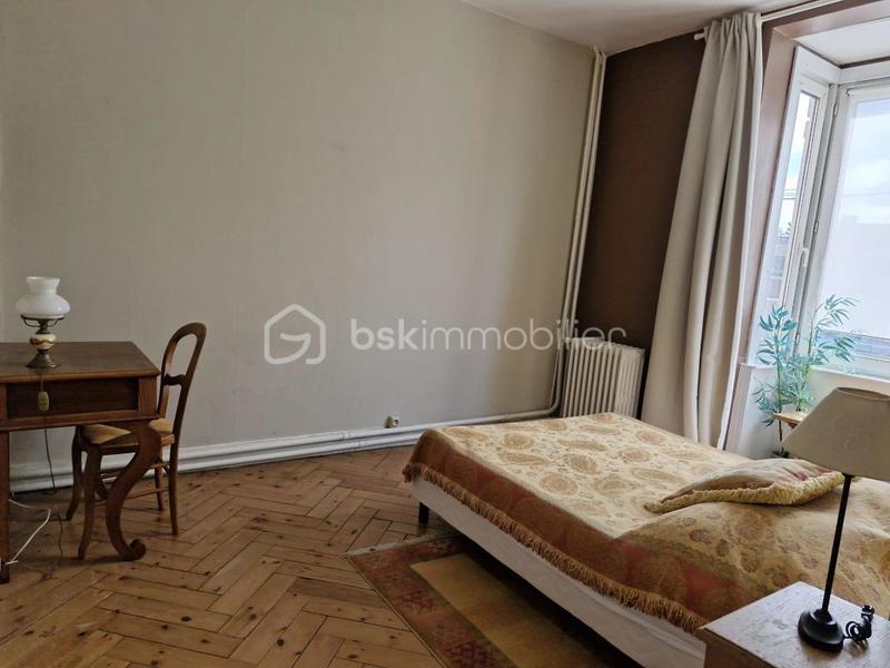 Maison bourgeoise - 157 m² - 8 pièces