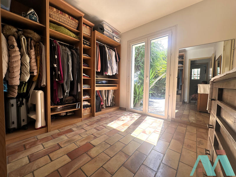 Maison - 104 m² - 4 pièces