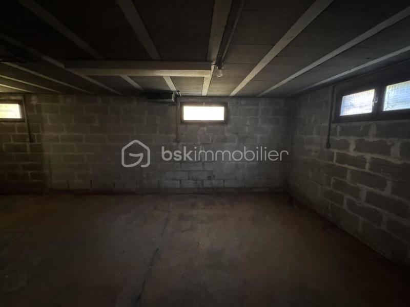 Maison - 188 m² - 8 pièces