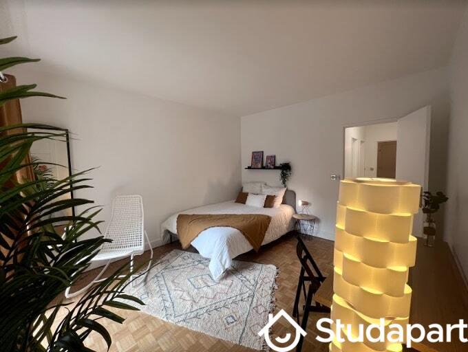 Chambre - 16 m² - 1 pièce