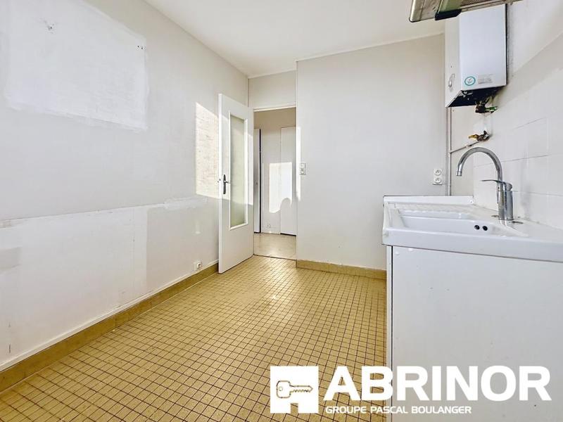 Studio - 44 m² - 2 pièces