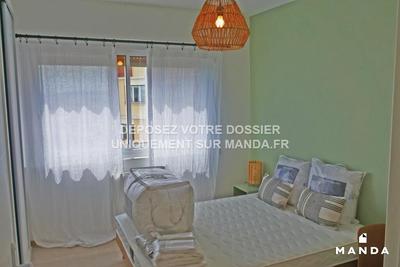 Chambre - 11 m² - 4 pièces