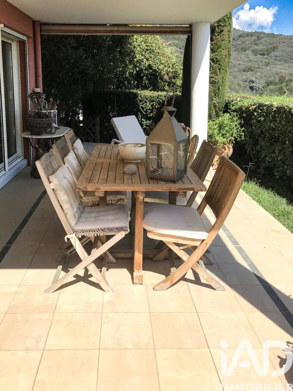 Appartement - 80 m² - 3 pièces