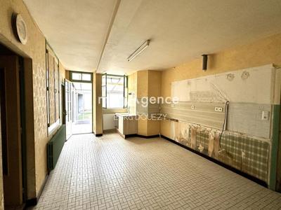 Maison - 178 m² - 7 pièces