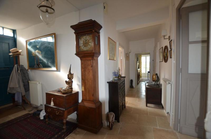 Maison - 210 m² - 7 pièces