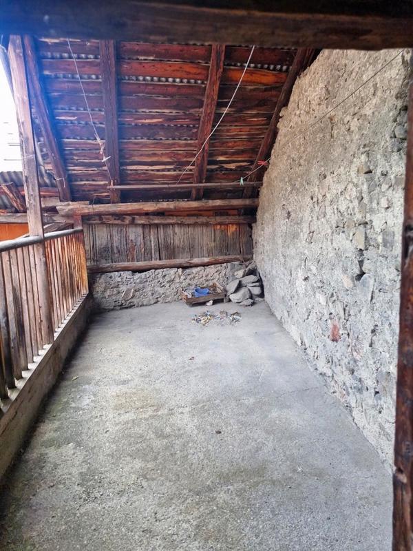 Maison - 258 m² - 3 pièces