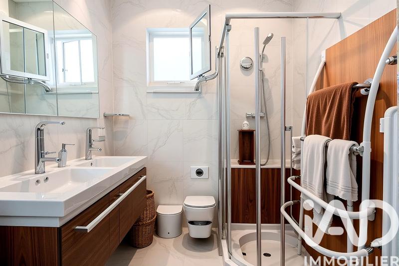 Maison - 175 m² - 5 pièces