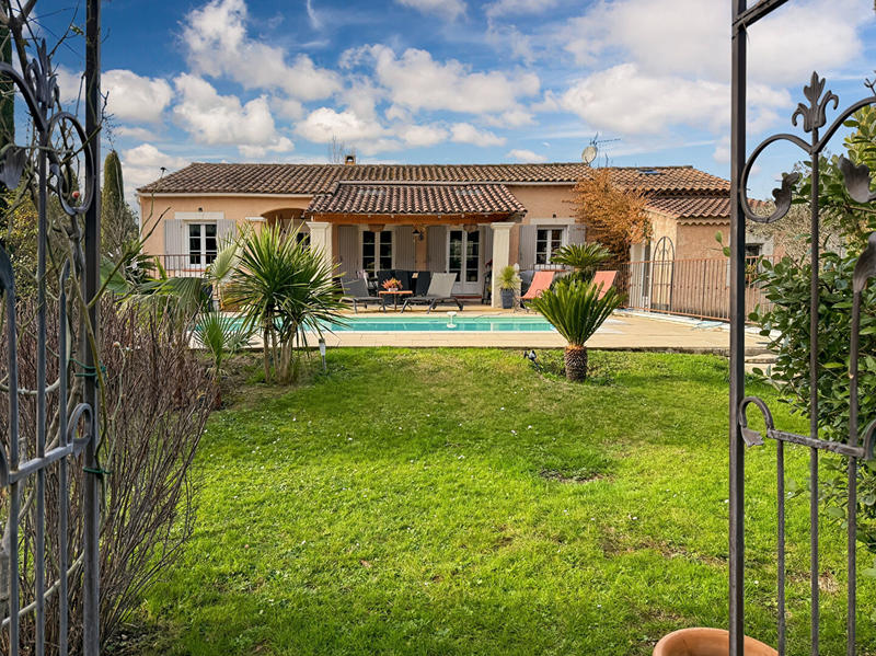 Maison - 97 m² - 5 pièces