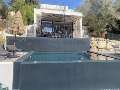 Maison - 130 m² - 4 pièces