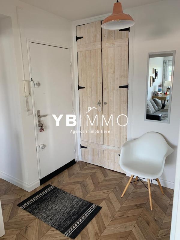 Appartement - 80 m² - 4 pièces