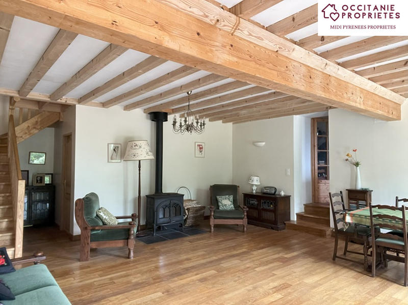 Maison - 150 m² - 5 pièces