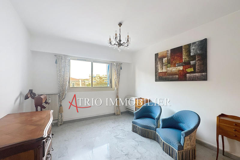 Appartement - 94 m² - 3 pièces