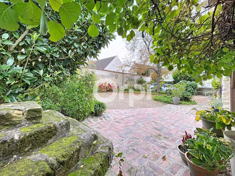 Maison - 121 m² - 6 pièces