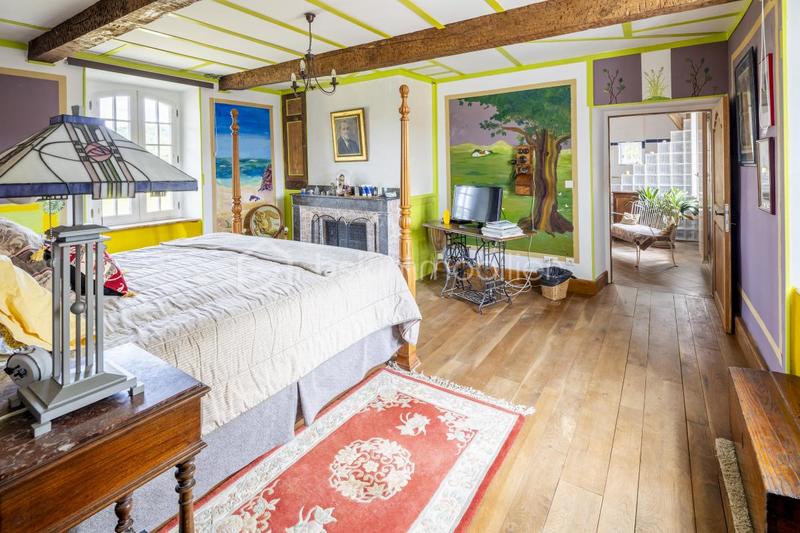 Maison - 400 m² - 10 pièces