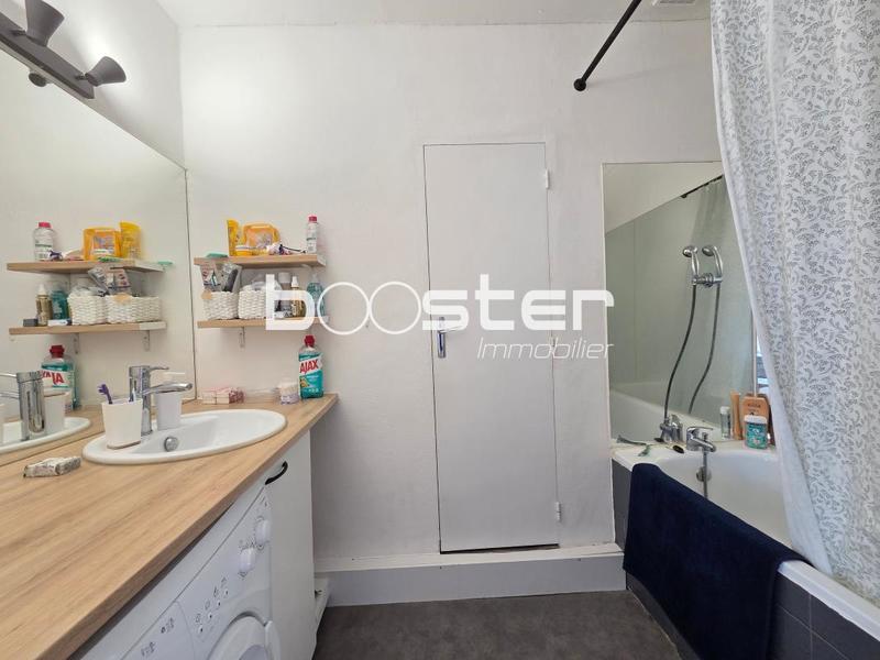 Appartement ancien - 25 m² - 1 pièce