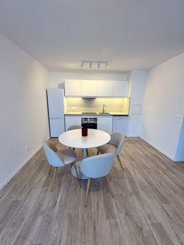 Appartement - 67 m² - 3 pièces