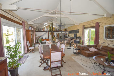 Gîte - 406 m² - 14 pièces