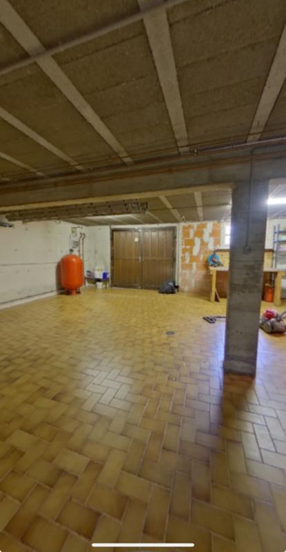 Maison - 214 m² - 5 pièces