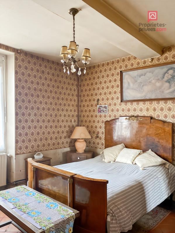 Maison - 141 m² - 10 pièces