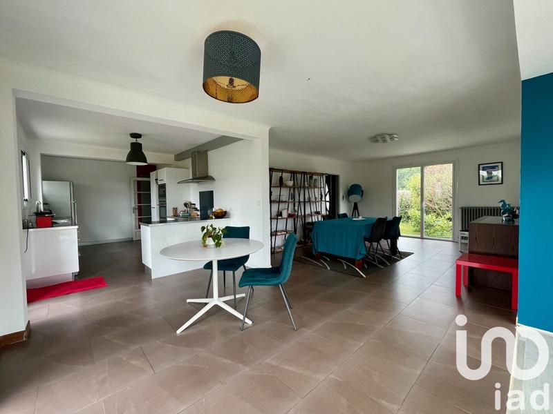 Maison - 195 m² - 6 pièces