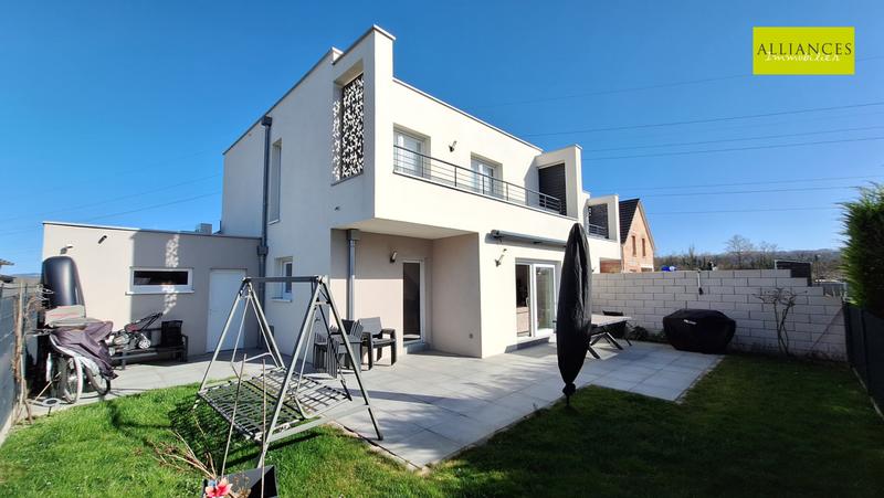 Maison - 120 m² - 6 pièces