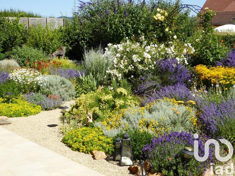 Maison de village - 140 m² - 4 pièces