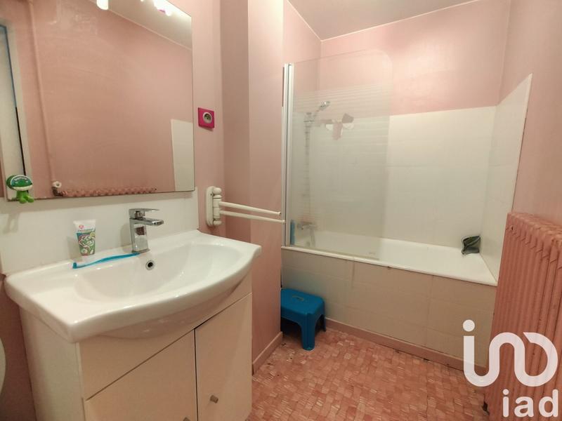 Maison - 342 m² - 14 pièces