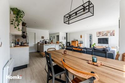 Maison - 91 m² - 4 pièces